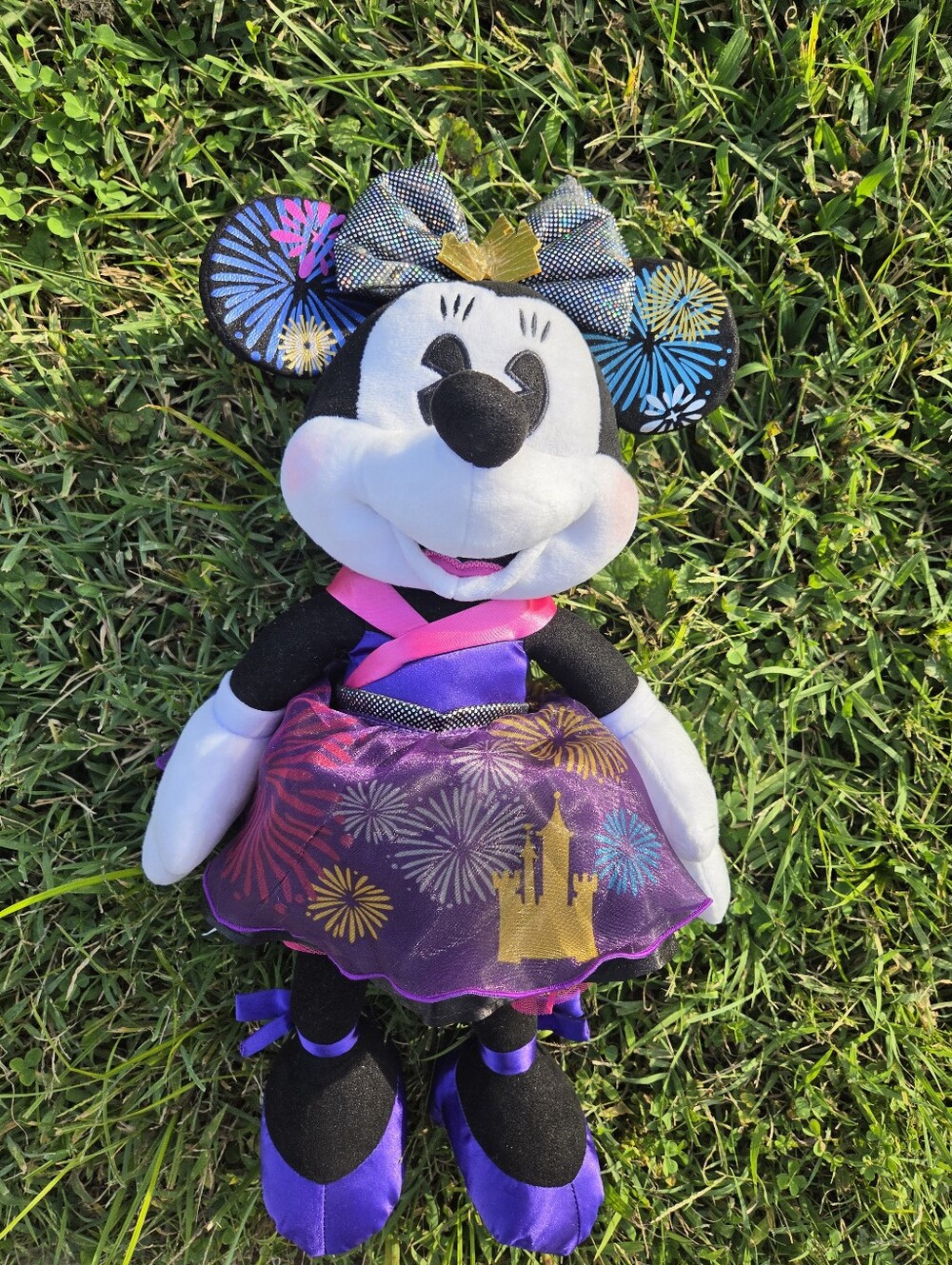 Disney Main Attraction Fireworks Celebration At Cinderellas Castle Minnie Plush